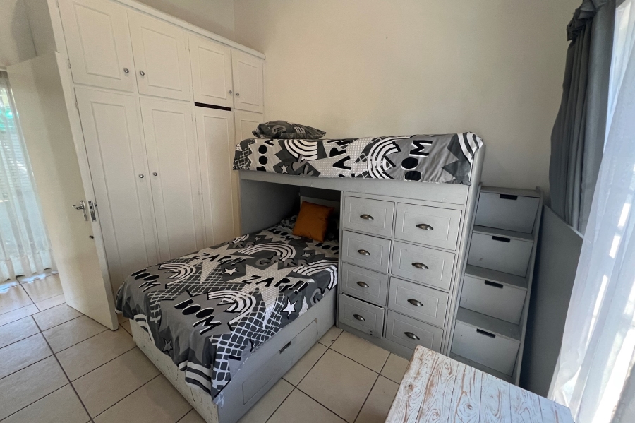2 Bedroom Property for Sale in Bonza Bay Eastern Cape